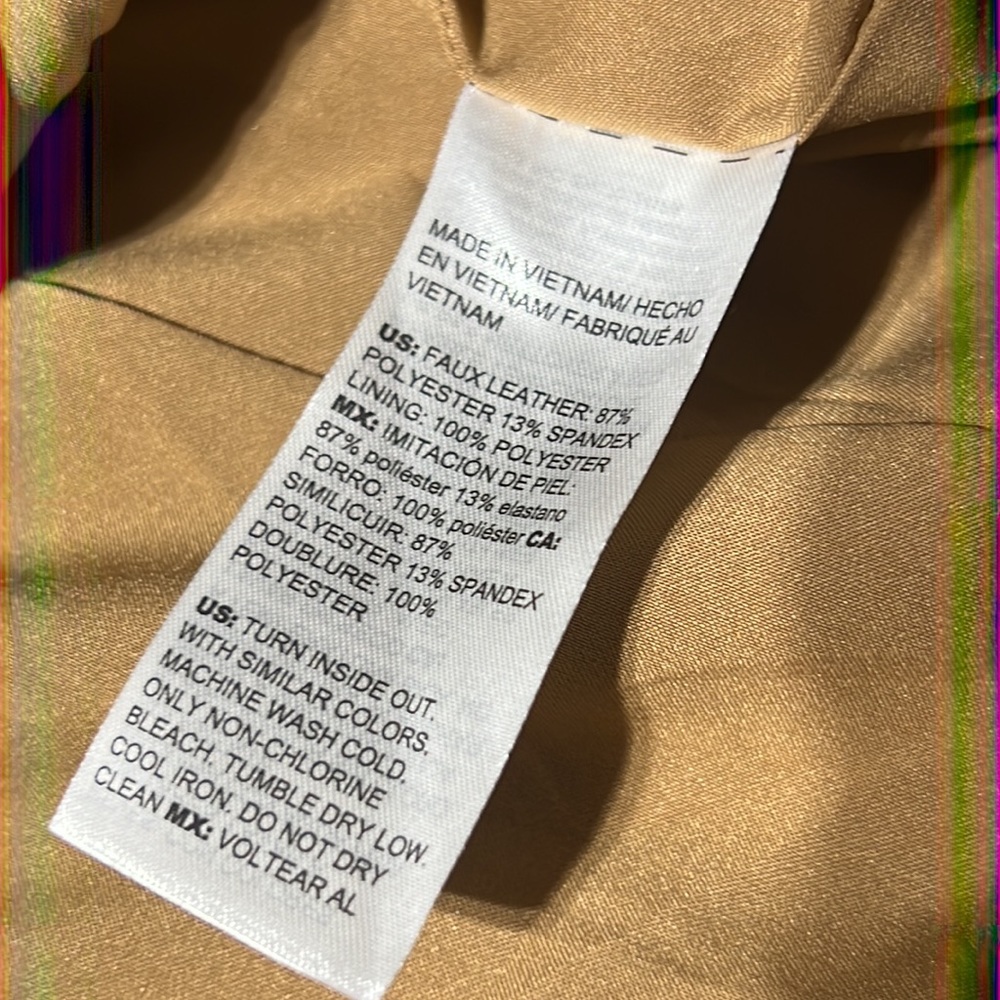 Beautiful fall Jacket - Picture 14 of 14